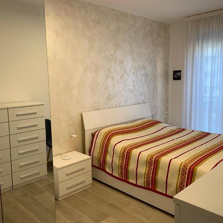 Trilocale In Zona Bocconi/Navigli Lejlighed Milano Eksteriør billede